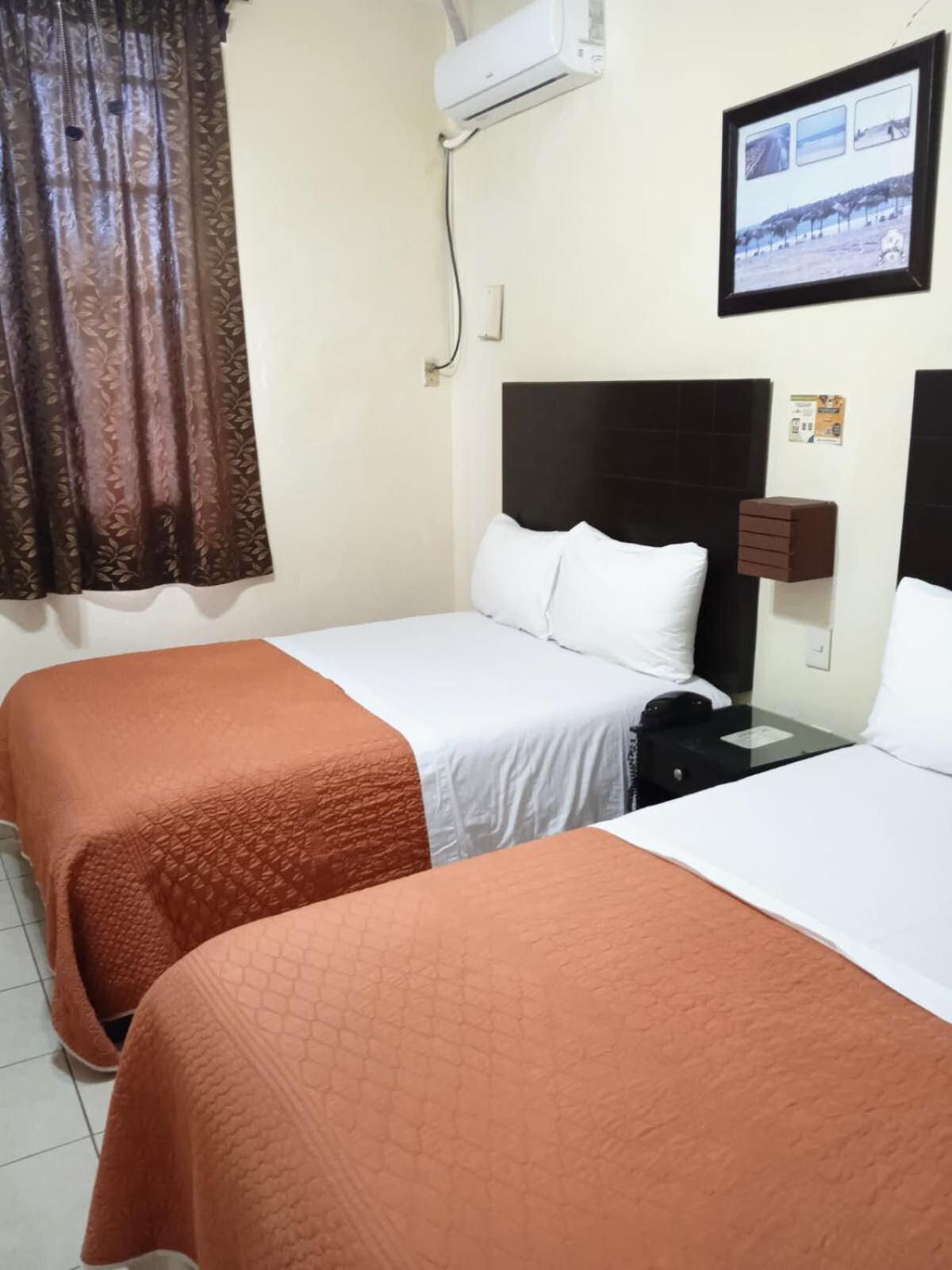 Maria Elena Hotel