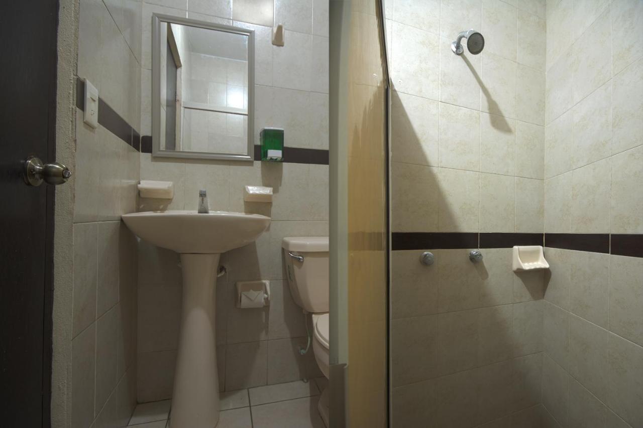 Maria Elena Hotel